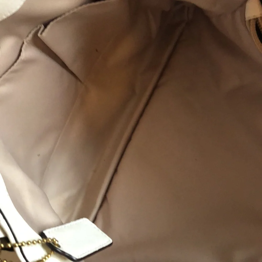 White leather Coach Shoulder bag Creamy White Leather Coach Bag Soft Leather Y2K